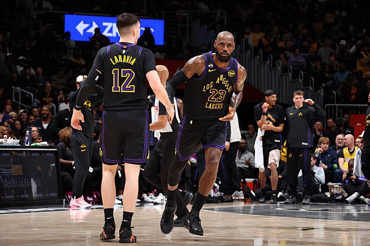 九游体育下载-出场时间减少后，湖人侧翼新星的价值也开始逐渐体现出来了？